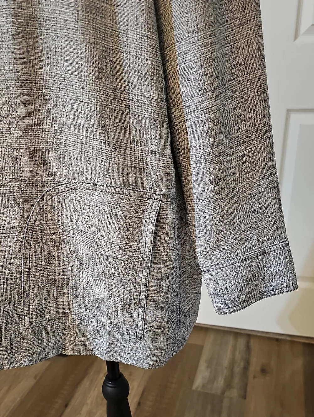 Jacket - Picture 9 of 16
